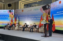 KHAI MẠC DIỄN ĐÀN KINH TẾ CẤP CAO VIỆT NAM - PHÁP NGỮ
