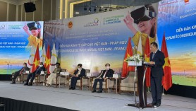 KHAI MẠC DIỄN ĐÀN KINH TẾ CẤP CAO VIỆT NAM - PHÁP NGỮ