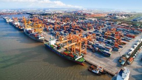 Vietnam enjoys record trade surplus of nearly US$10 billion in 2019