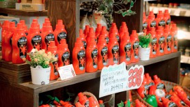 Tương ớt CHIN-SU tròn 1 năm chính thức lên kệ tại các siêu thị Nhật