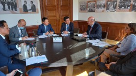 Minister of Industry and Trade Nguyen Hong Dien attended some bilateral meetings on sidelines of 12th WTO Ministerial Conference in Geneva, Switzerland